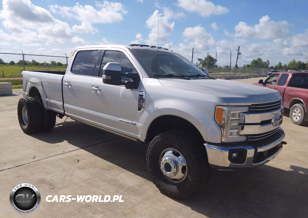 2018 Ford F-350 Lariat – zdjęcie 1 z 18