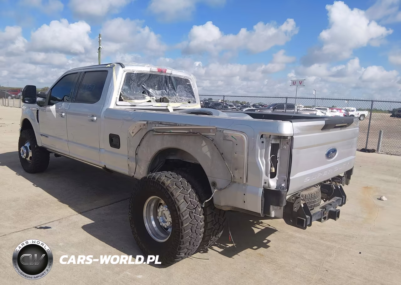 2018 Ford F-350 Lariat VIN:1FT8W3DT0JEB19226 - 3