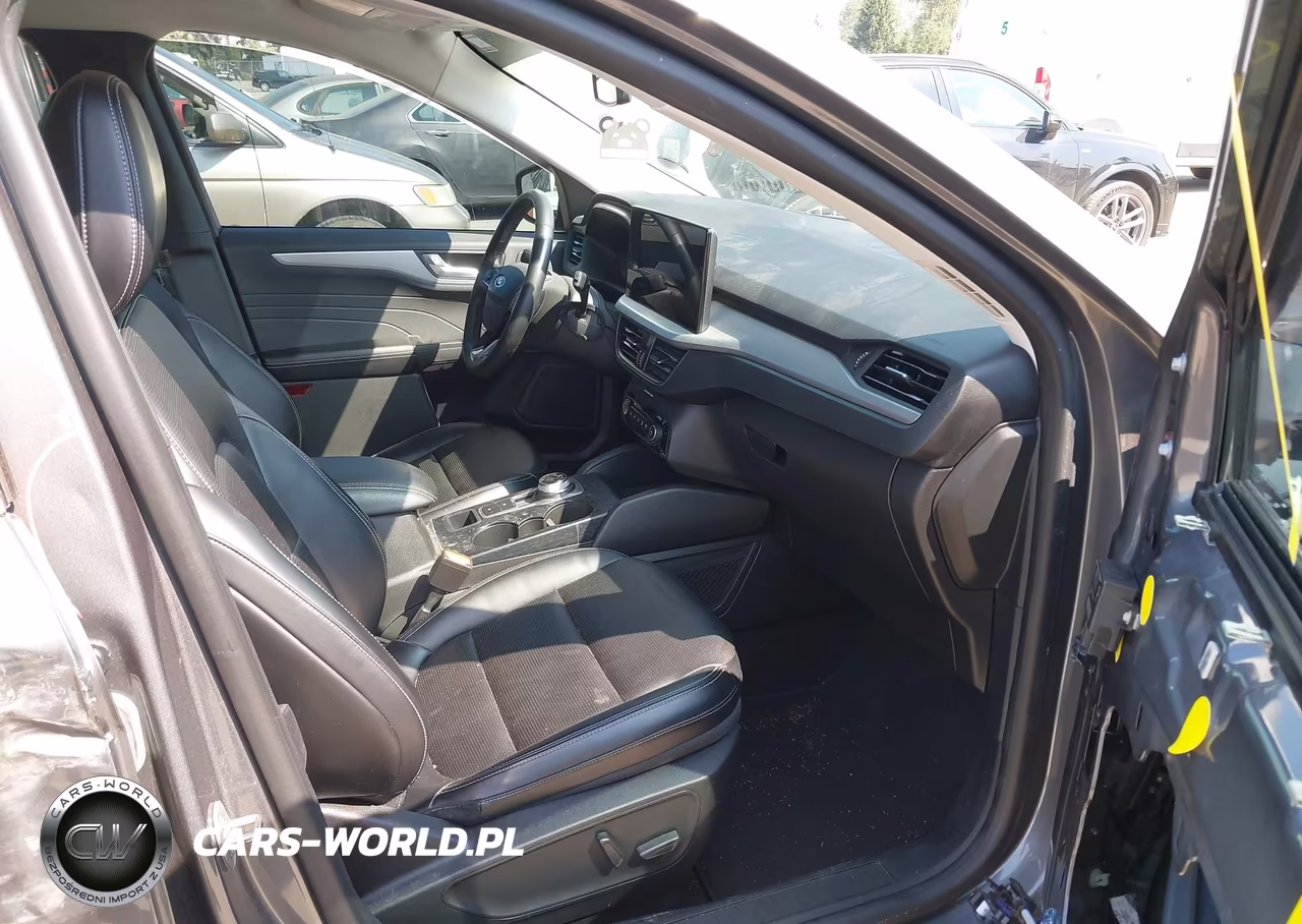 2023 Ford Escape Platinum VIN:1FMCU9JA0PUA56919 - 5