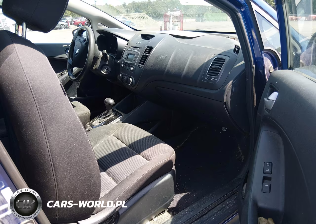 2017 Kia Forte Lx VIN:3KPFK4A76HE051478 - 5
