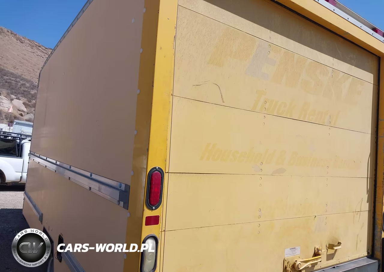 2007 Ford E-350 Cutaway VIN:1FDSE35L27DA15113 - 3