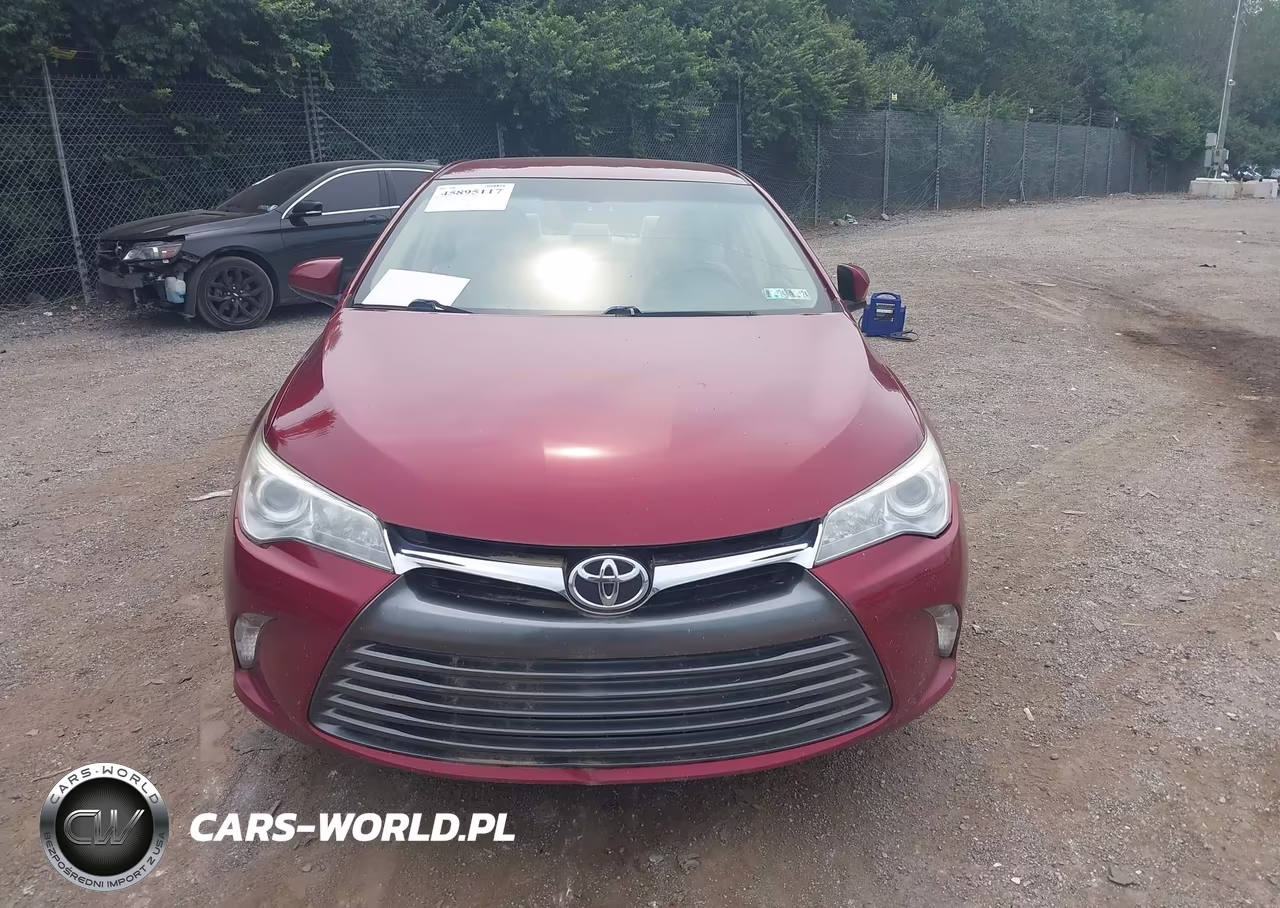 2017 Toyota Camry Le VIN:4T1BF1FK4HU736798 - 12