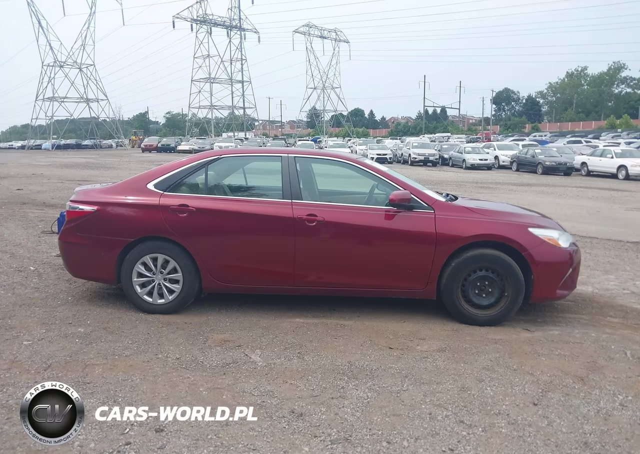 2017 Toyota Camry Le VIN:4T1BF1FK4HU736798 - 13