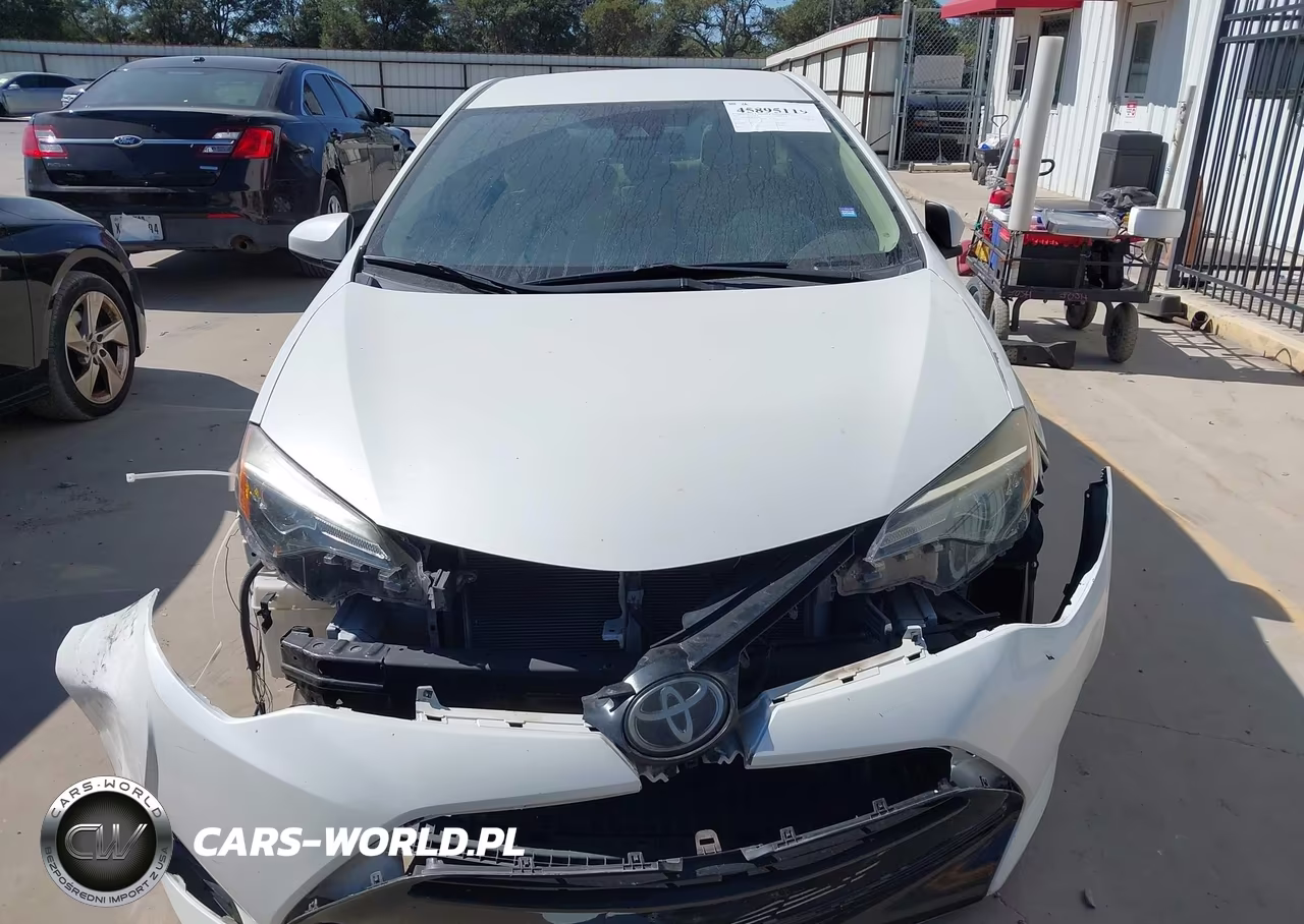 2019 Toyota Corolla Le VIN:5YFBURHE6KP924159 - 12
