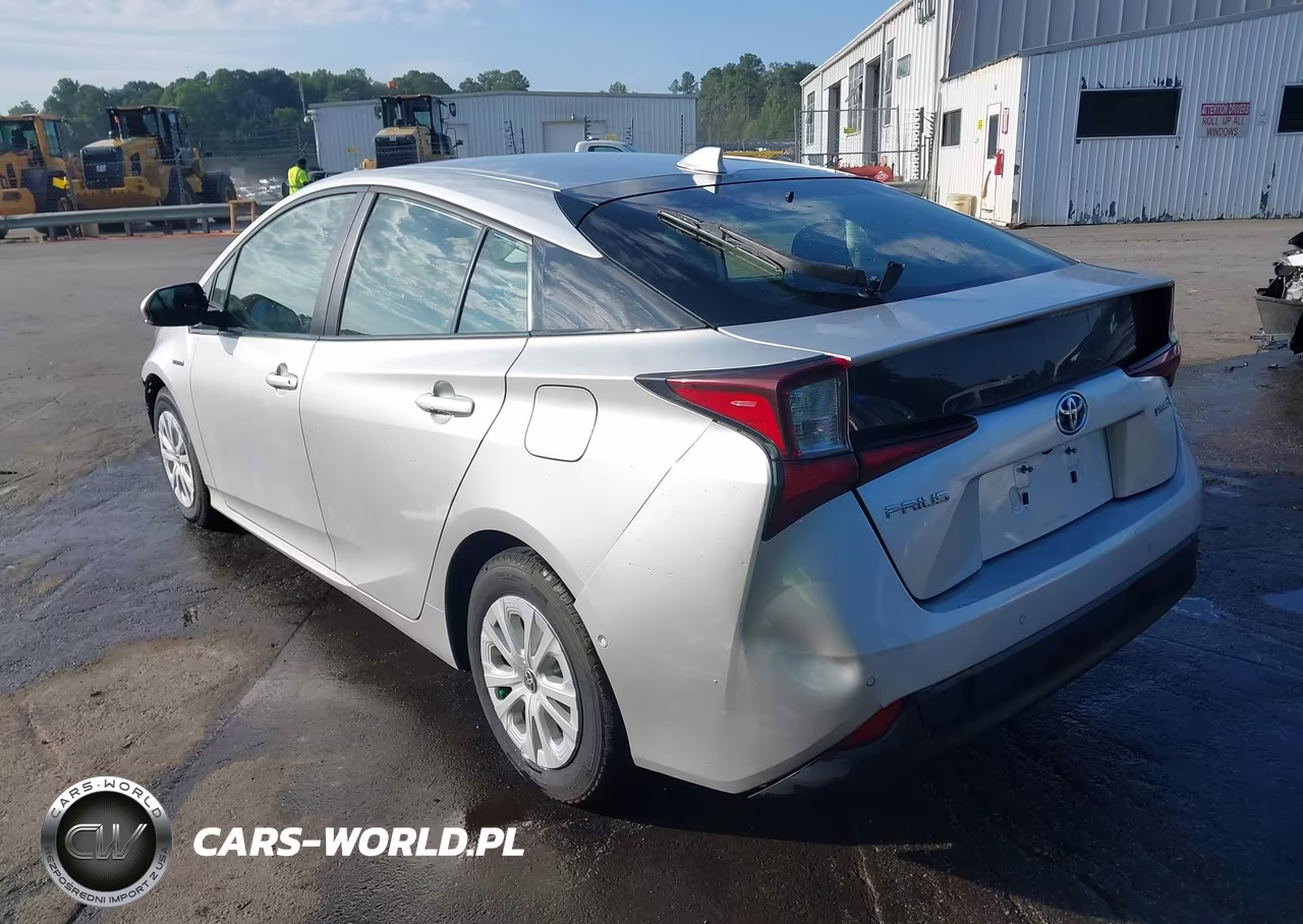 2019 Toyota Prius Le VIN:JTDKARFU8K3086390 - 3