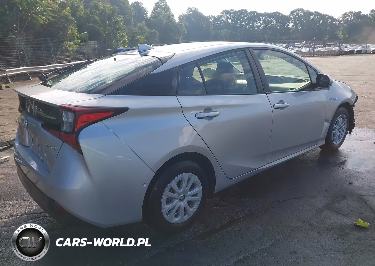 2019 Toyota Prius Le VIN:JTDKARFU8K3086390 - 4