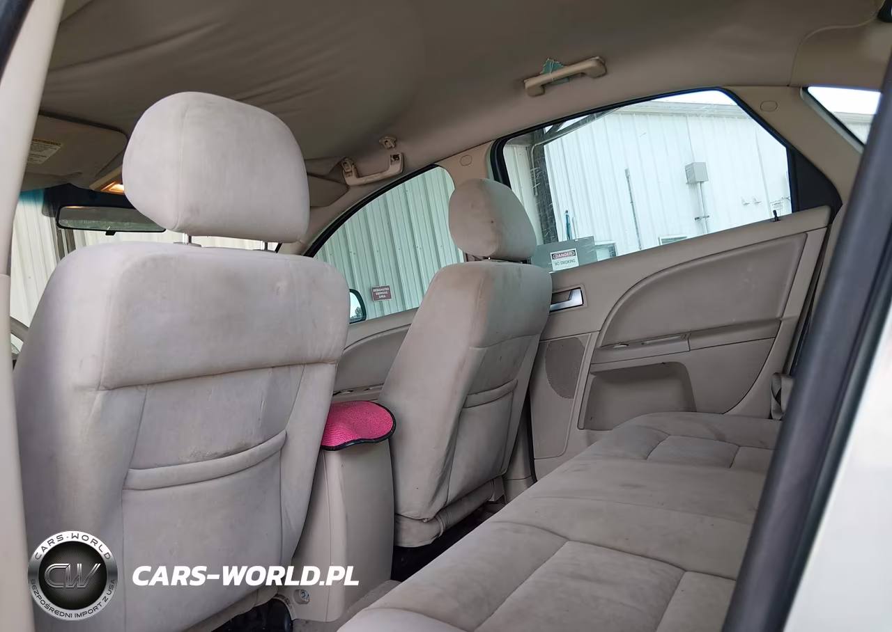 2005 Ford Five Hundred Se VIN:1FAFP23125G158088 - 8