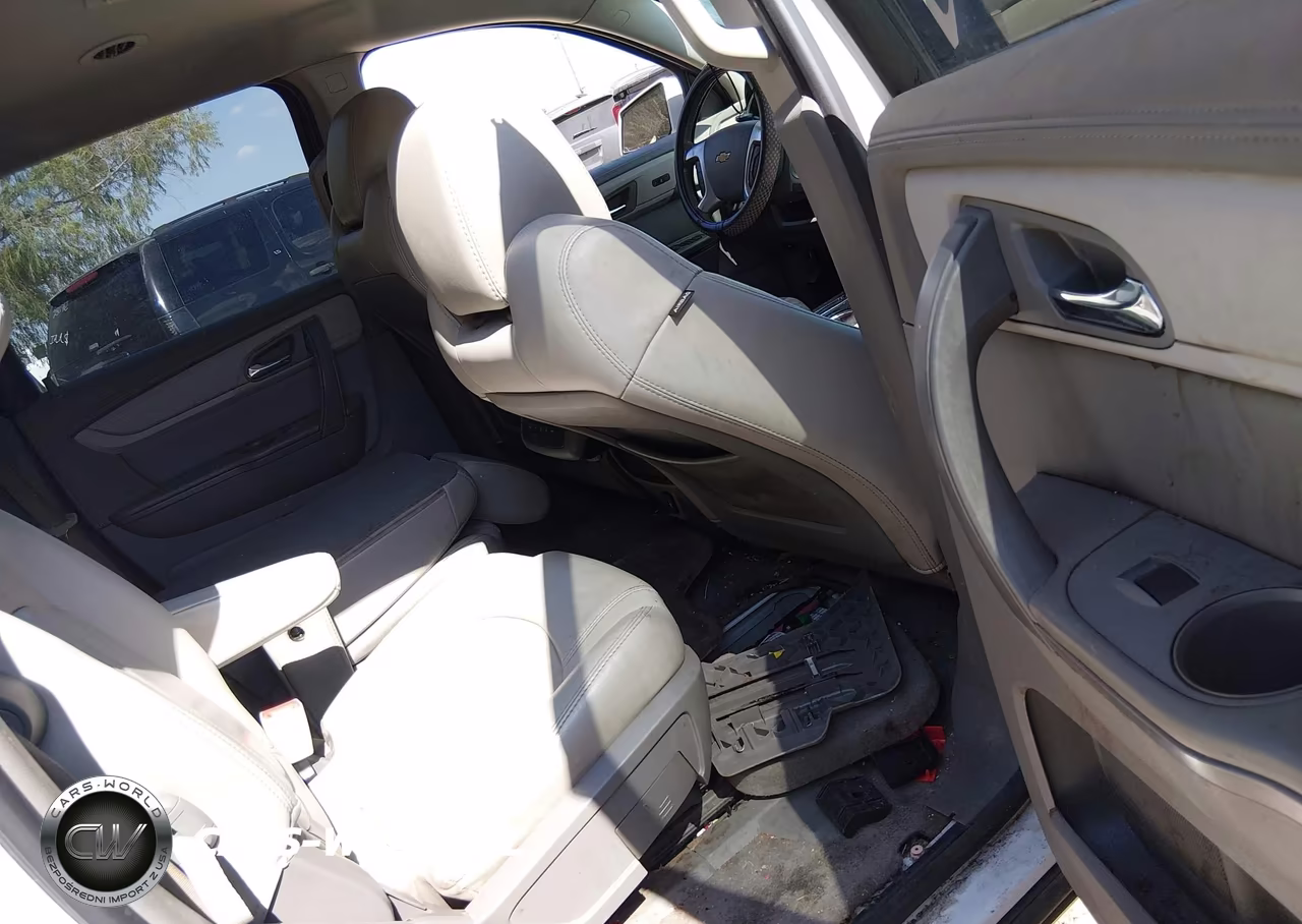 2016 Chevrolet Traverse 2Lt VIN:1GNKRHKD2GJ344888 - 8