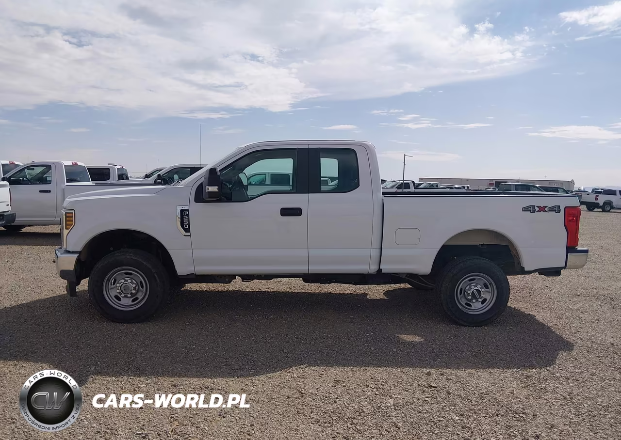 2018 Ford F-250 Xl VIN:1FT7X2B64JEC69954 - 14