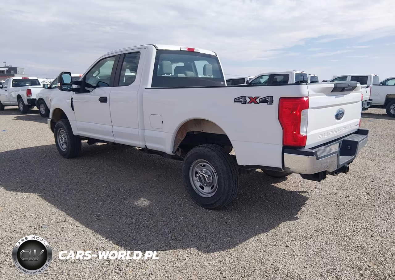 2018 Ford F-250 Xl VIN:1FT7X2B64JEC69954 - 3