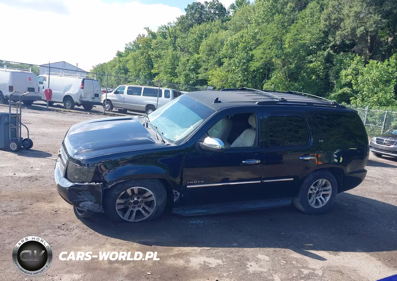 2013 Chevrolet Tahoe Ltz VIN:1GNSKCE0XDR259827 - 15