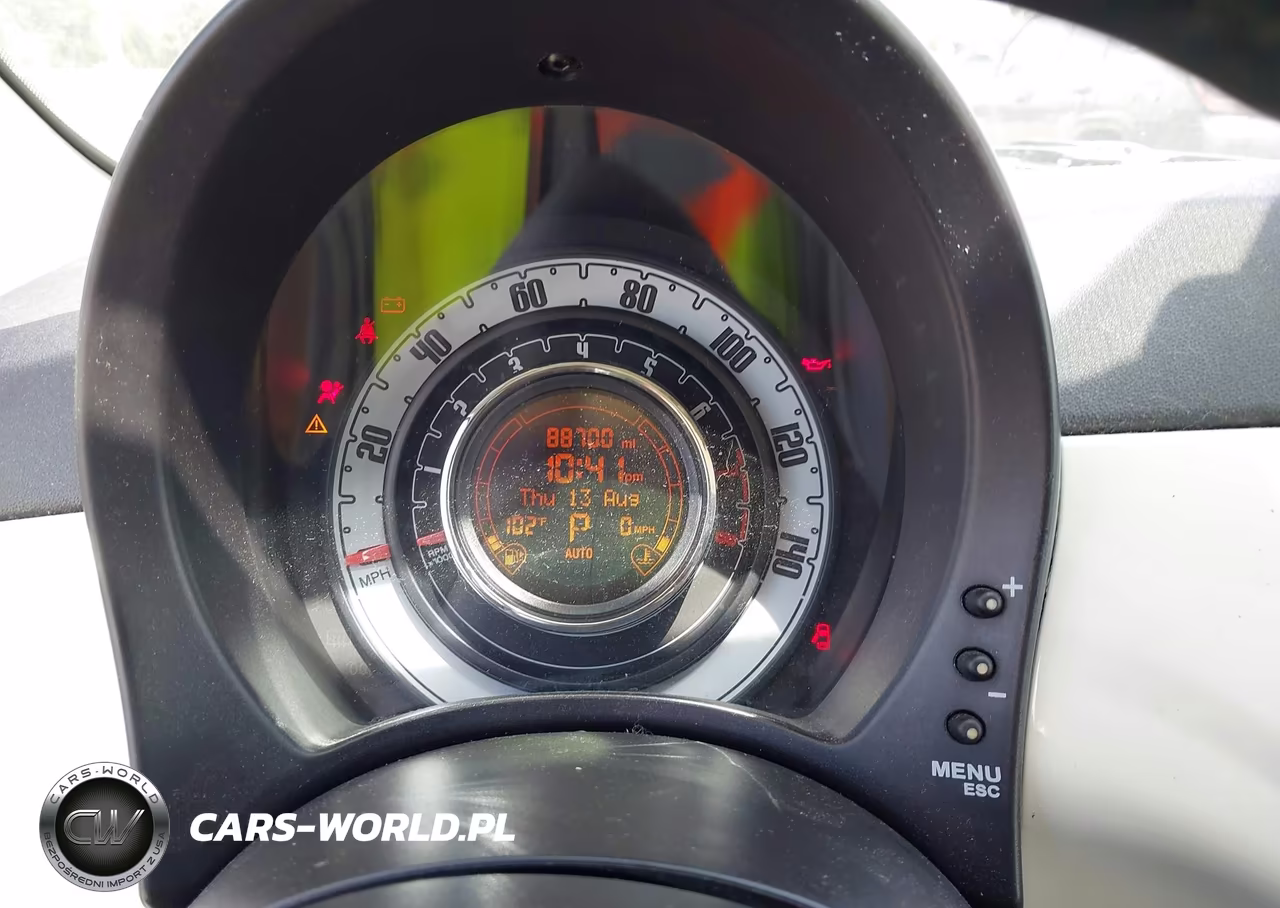 2012 Fiat 500 Lounge VIN:3C3CFFCR3CT105331 - 7