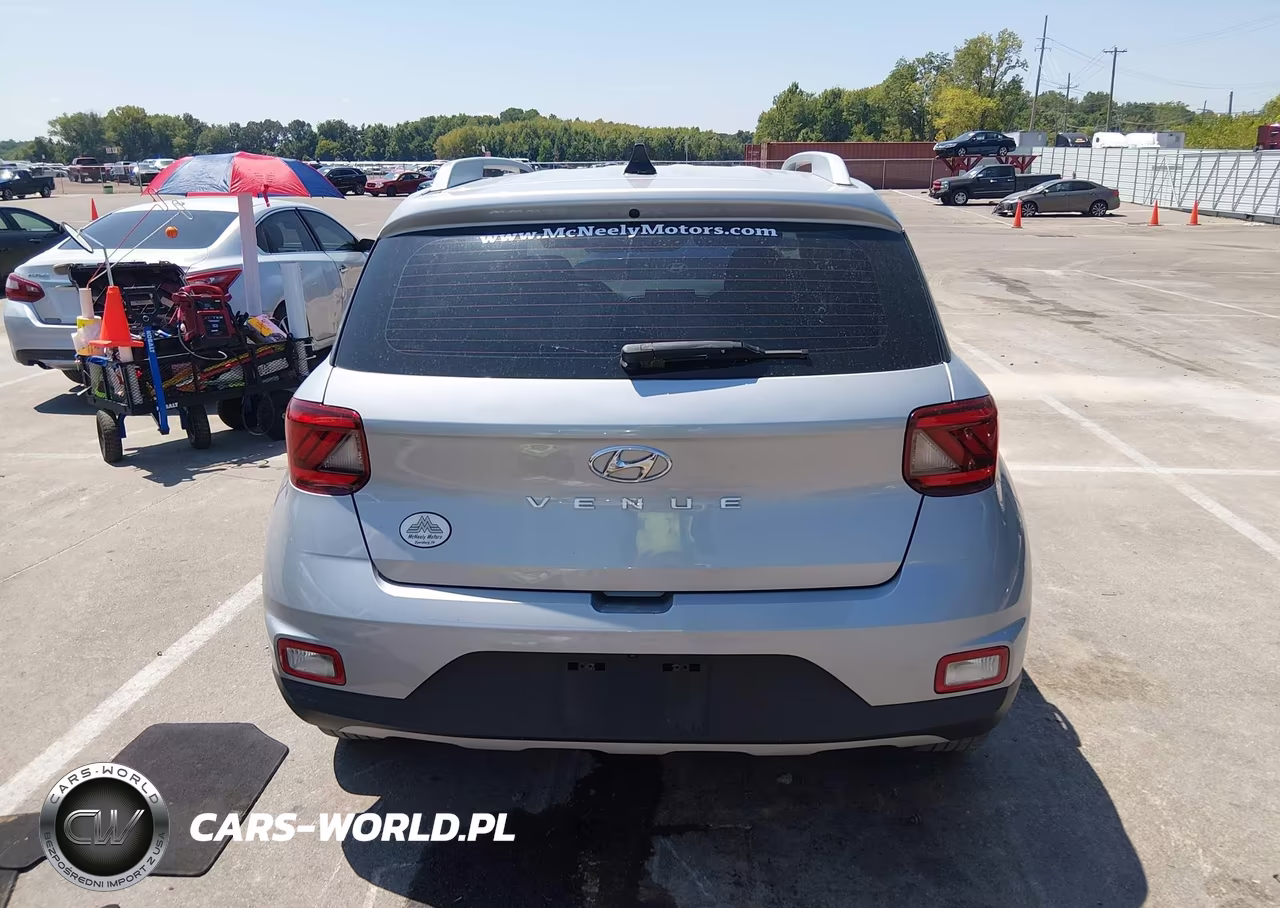 2020 Hyundai Venue Sel VIN:KMHRC8A36LU044762 - 16