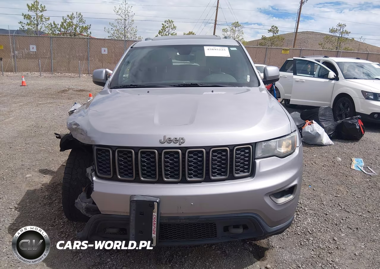 2017 Jeep Grand Cherokee 75Th Anniversary Edition VIN:1C4RJFAG8HC674586 - 12