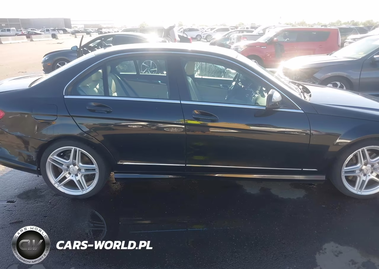 2008 Mercedes-Benz C 350 Sport VIN:WDDGF56XX8F104895 - 13