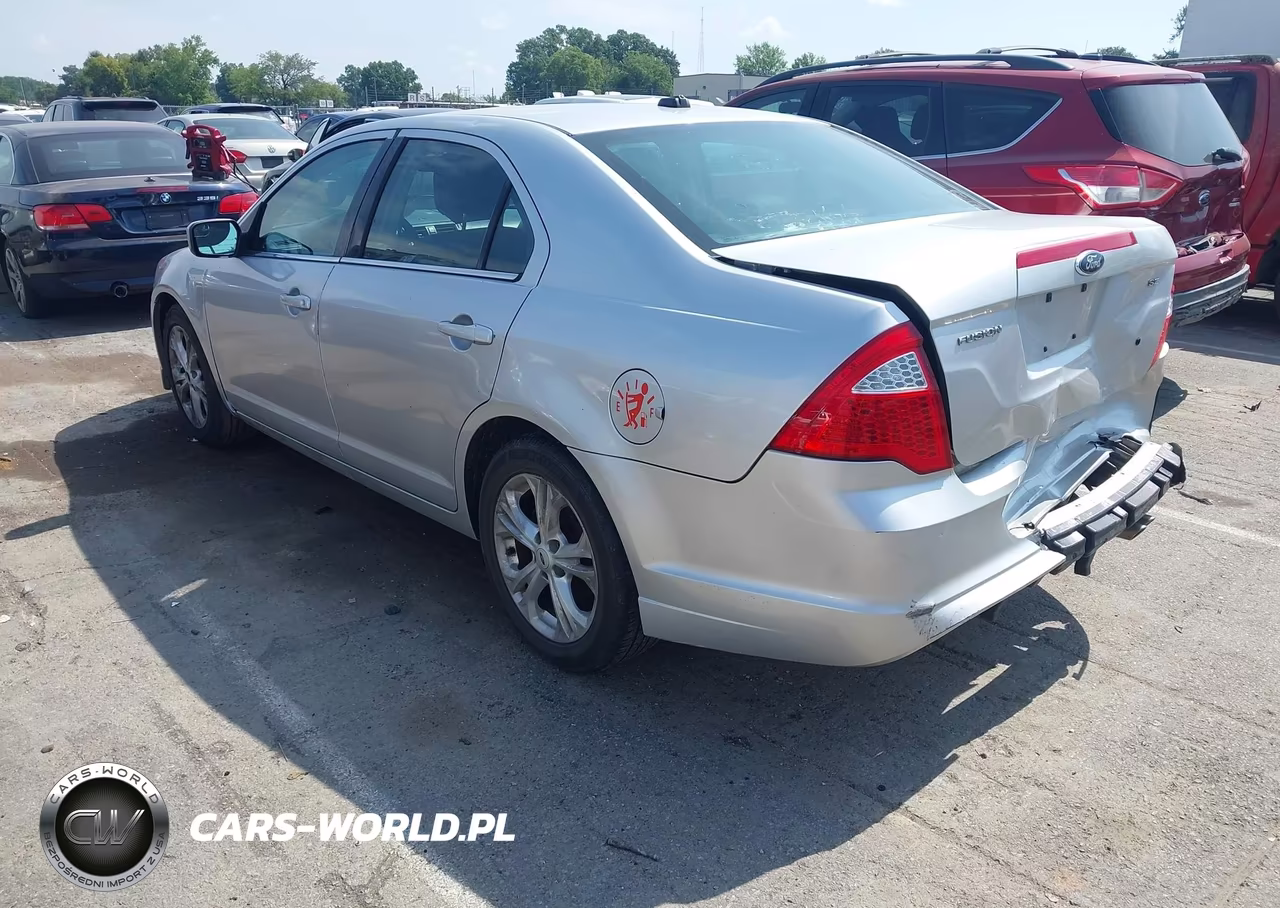 2012 Ford Fusion Se VIN:3FAHP0HA3CR441224 - 3