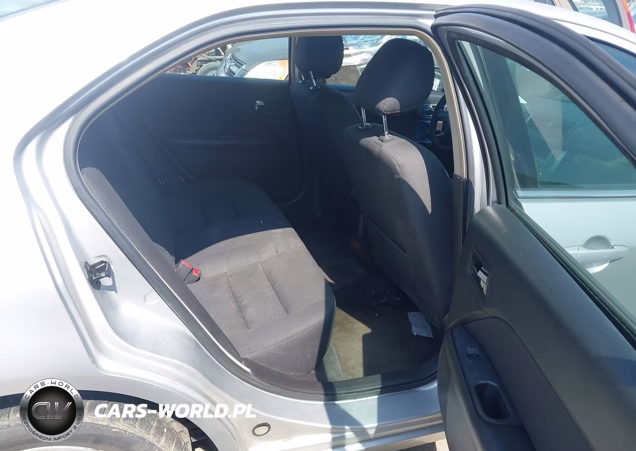 2012 Ford Fusion Se VIN:3FAHP0HA3CR441224 - 8