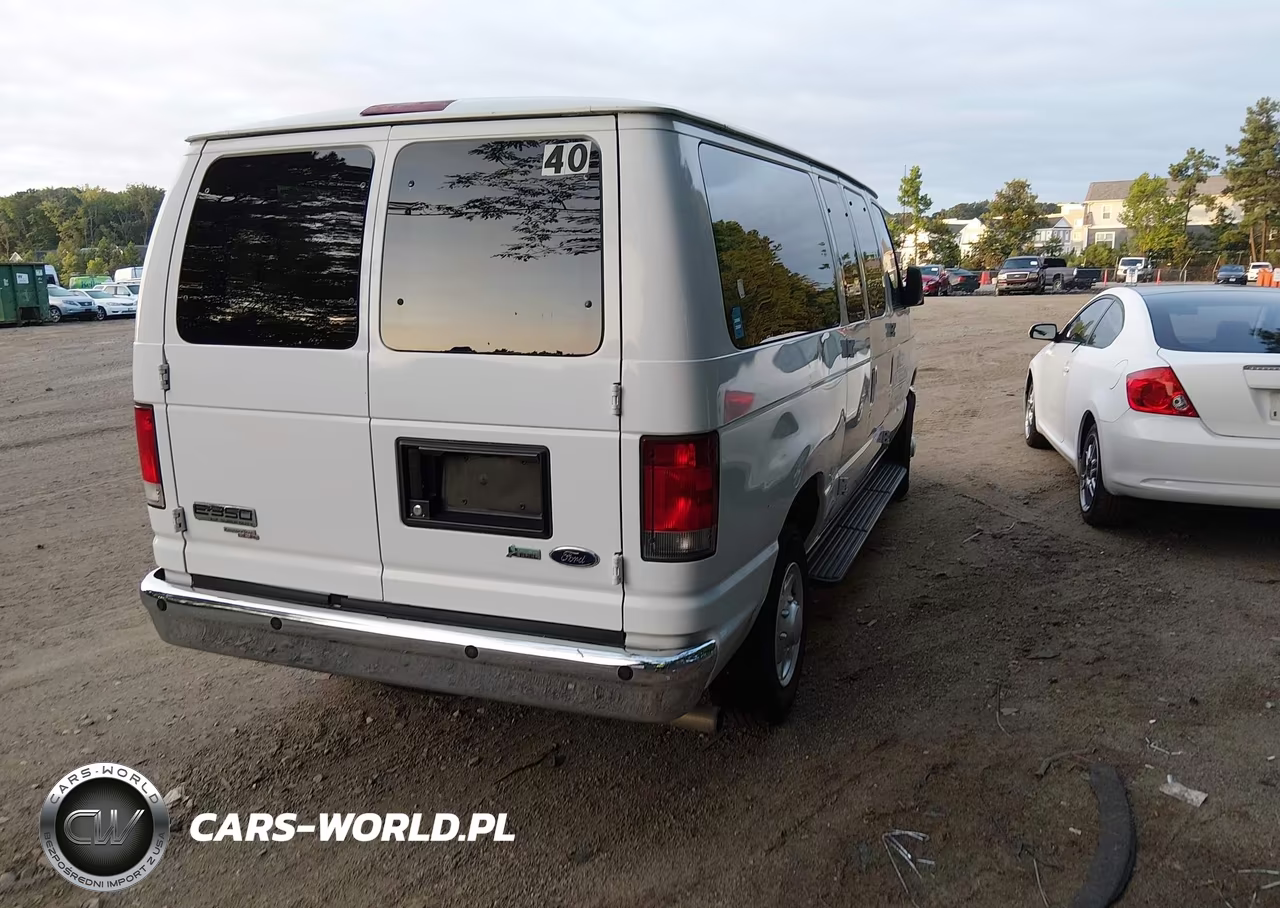 2013 Ford E-350 Super Duty Xlt VIN:1FBNE3BL4DDB06356 - 4
