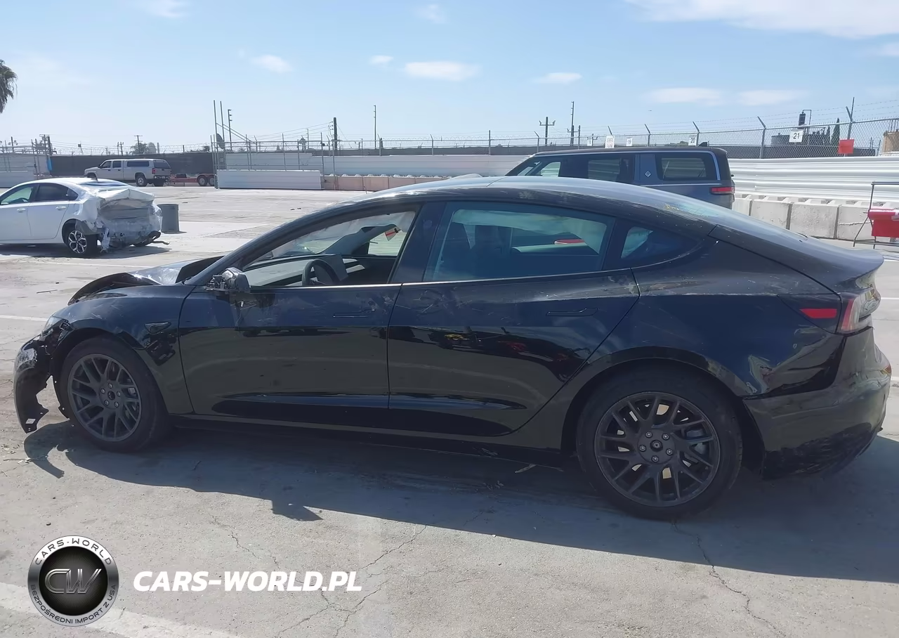 2025 Tesla Model 3 Long Range Rear-Wheel Drive-Standard Rear-Wheel Drive VIN:5YJ3E1EA2SF913269 - 20