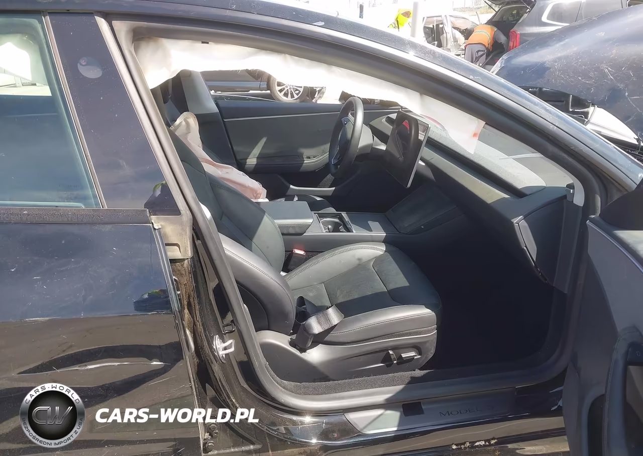 2025 Tesla Model 3 Long Range Rear-Wheel Drive-Standard Rear-Wheel Drive VIN:5YJ3E1EA2SF913269 - 5