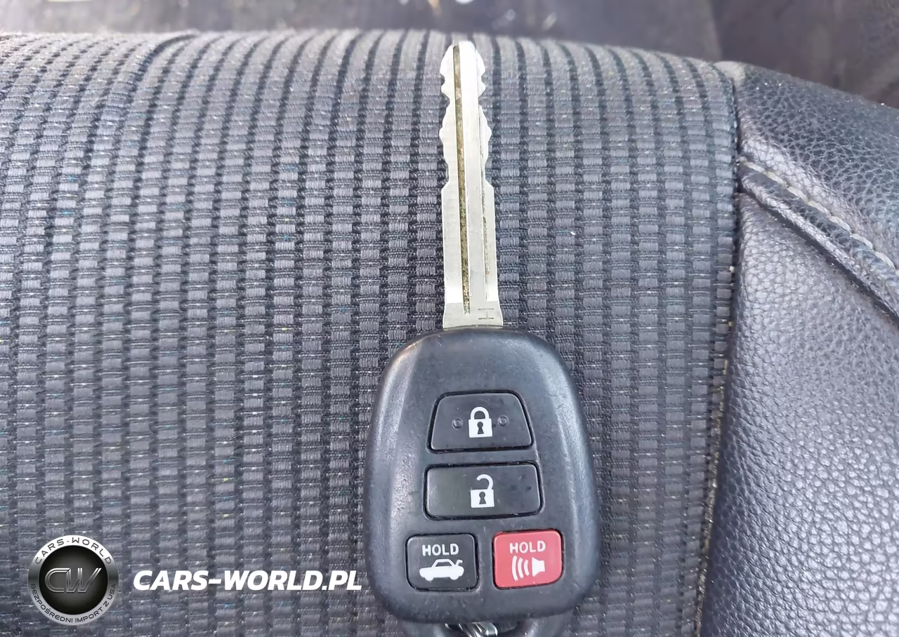 2016 Toyota Corolla S Plus VIN:2T1BURHE2GC538054 - 11