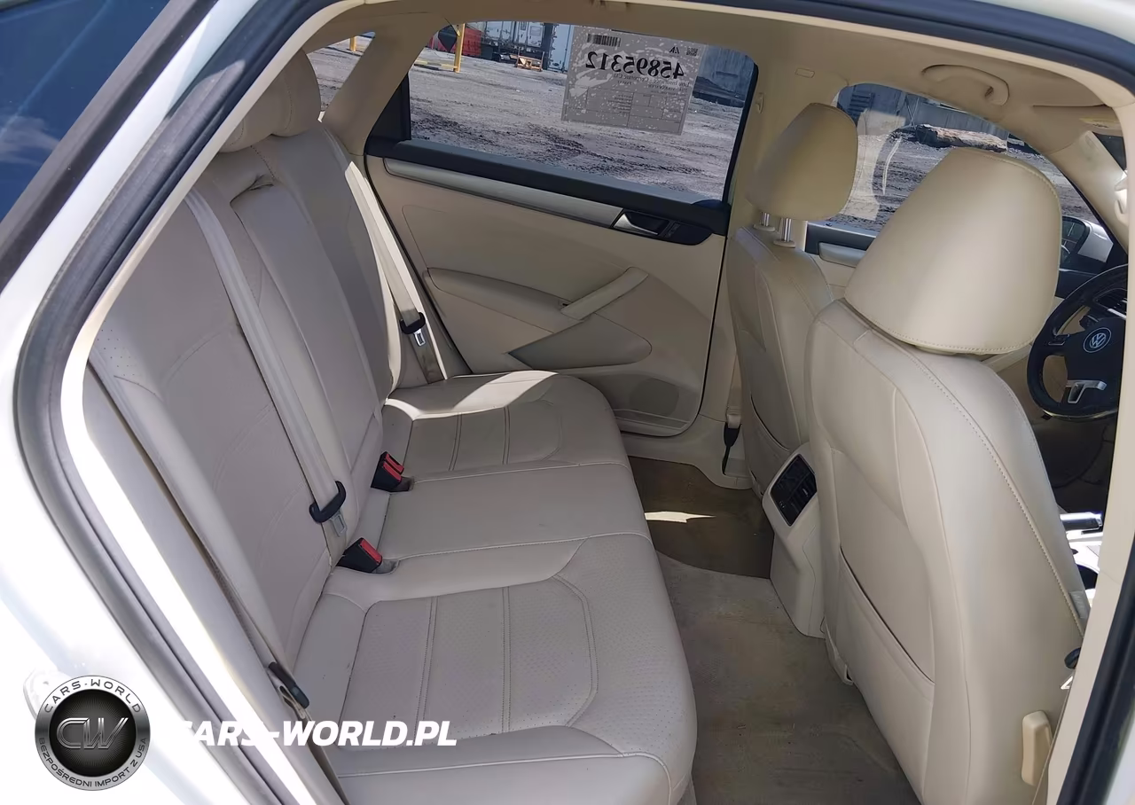 2014 Volkswagen Passat 2.0L Tdi Se VIN:1VWBN7A39EC115310 - 8
