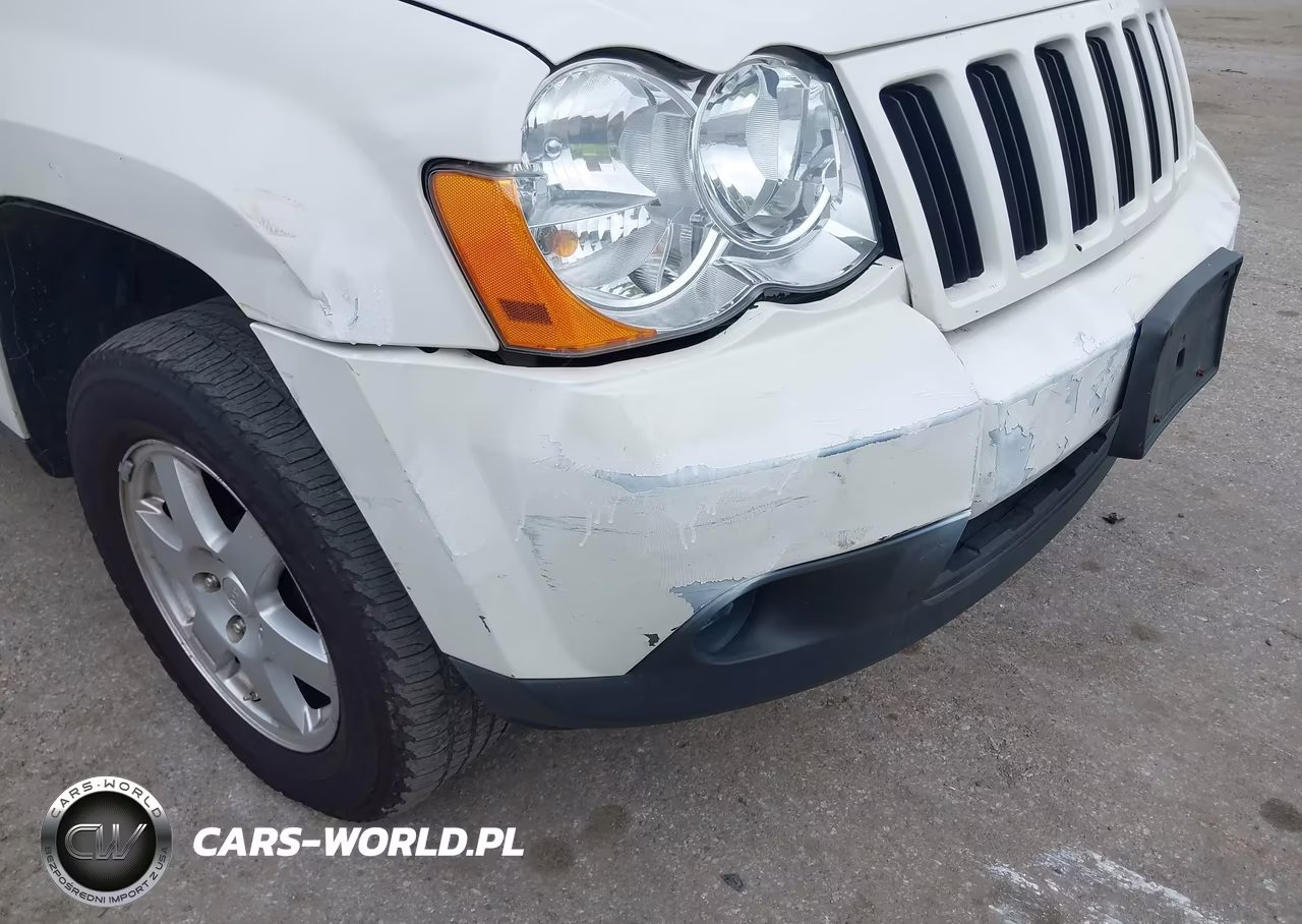 2009 Jeep Grand Cherokee Laredo VIN:1J8GR48K79C526700 - 17