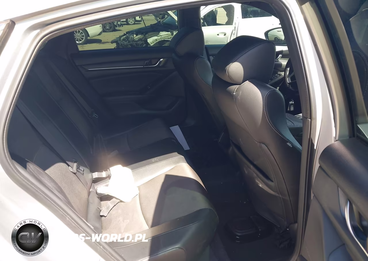 2018 Honda Accord Sport VIN:1HGCV1F33JA192212 - 8