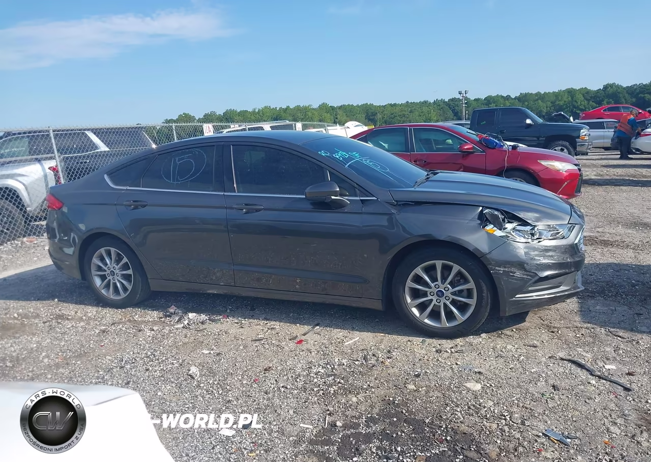 2017 Ford Fusion Se VIN:3FA6P0HDXHR127837 - 13