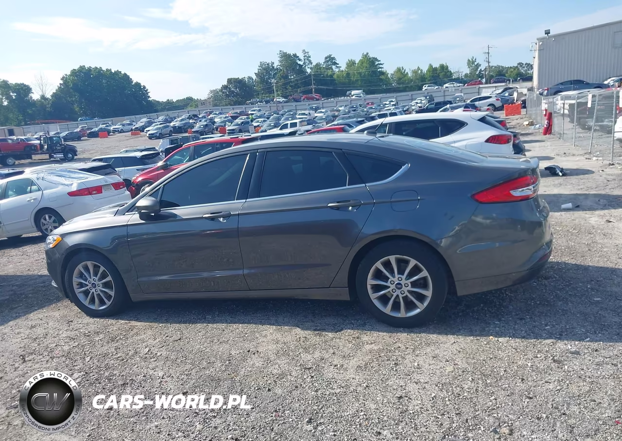 2017 Ford Fusion Se VIN:3FA6P0HDXHR127837 - 14