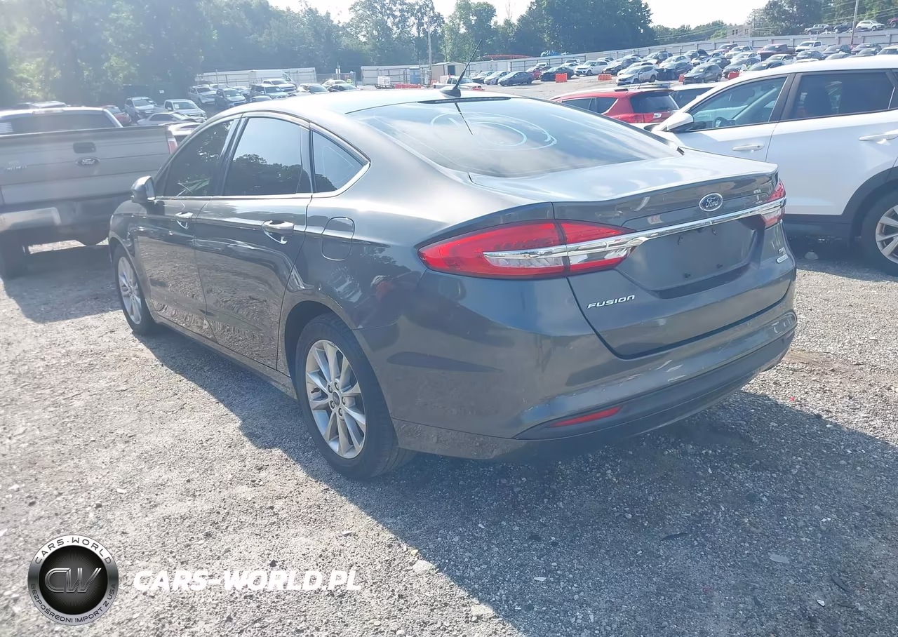 2017 Ford Fusion Se VIN:3FA6P0HDXHR127837 - 3
