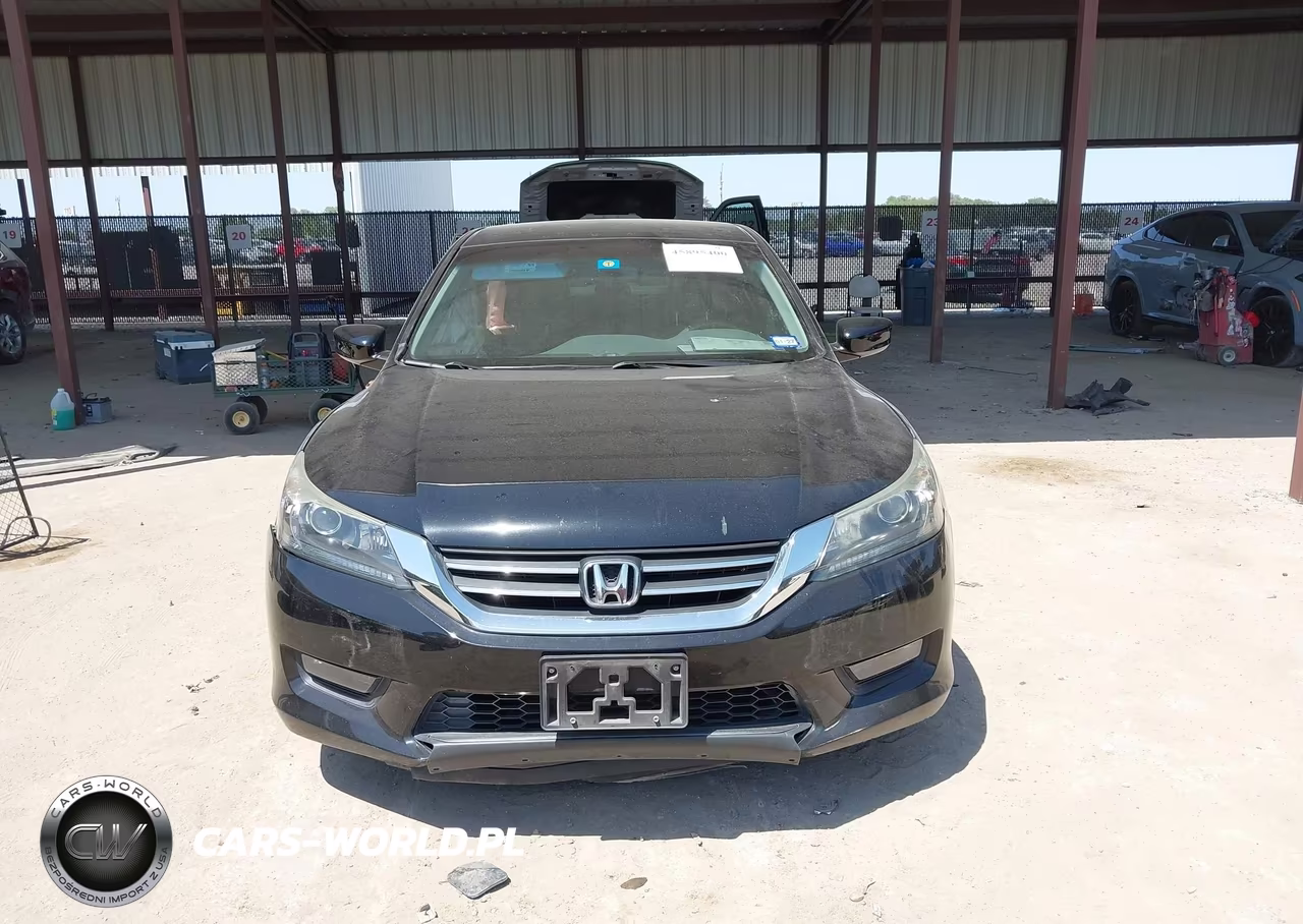 2015 Honda Accord Sport VIN:1HGCR2F50FA135887 - 12