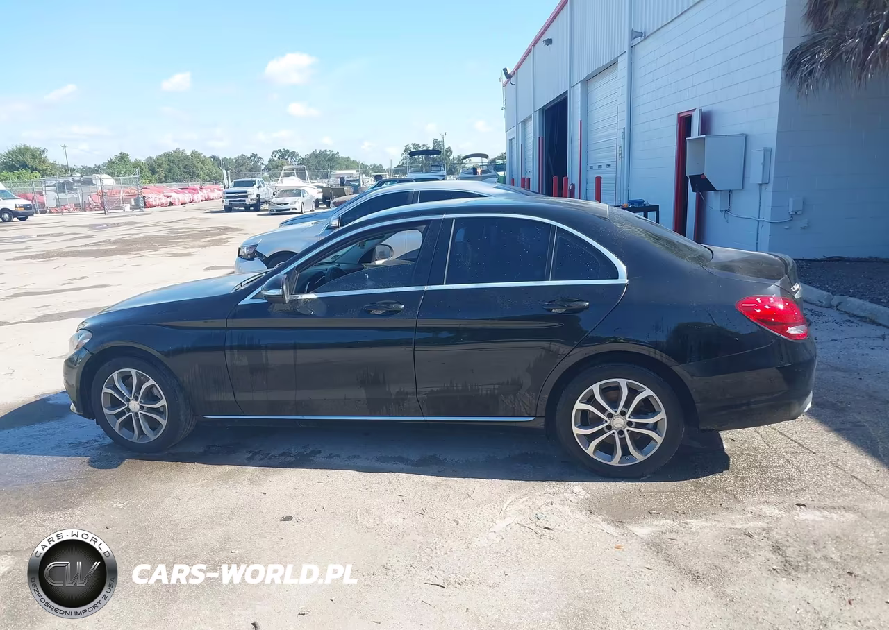 2015 Mercedes-Benz C 300 VIN:55SWF4JB7FU045185 - 14