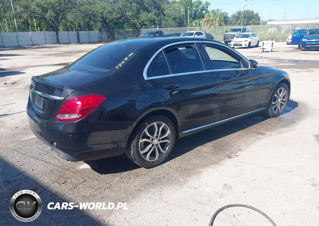 2015 Mercedes-Benz C 300 VIN:55SWF4JB7FU045185 - 4