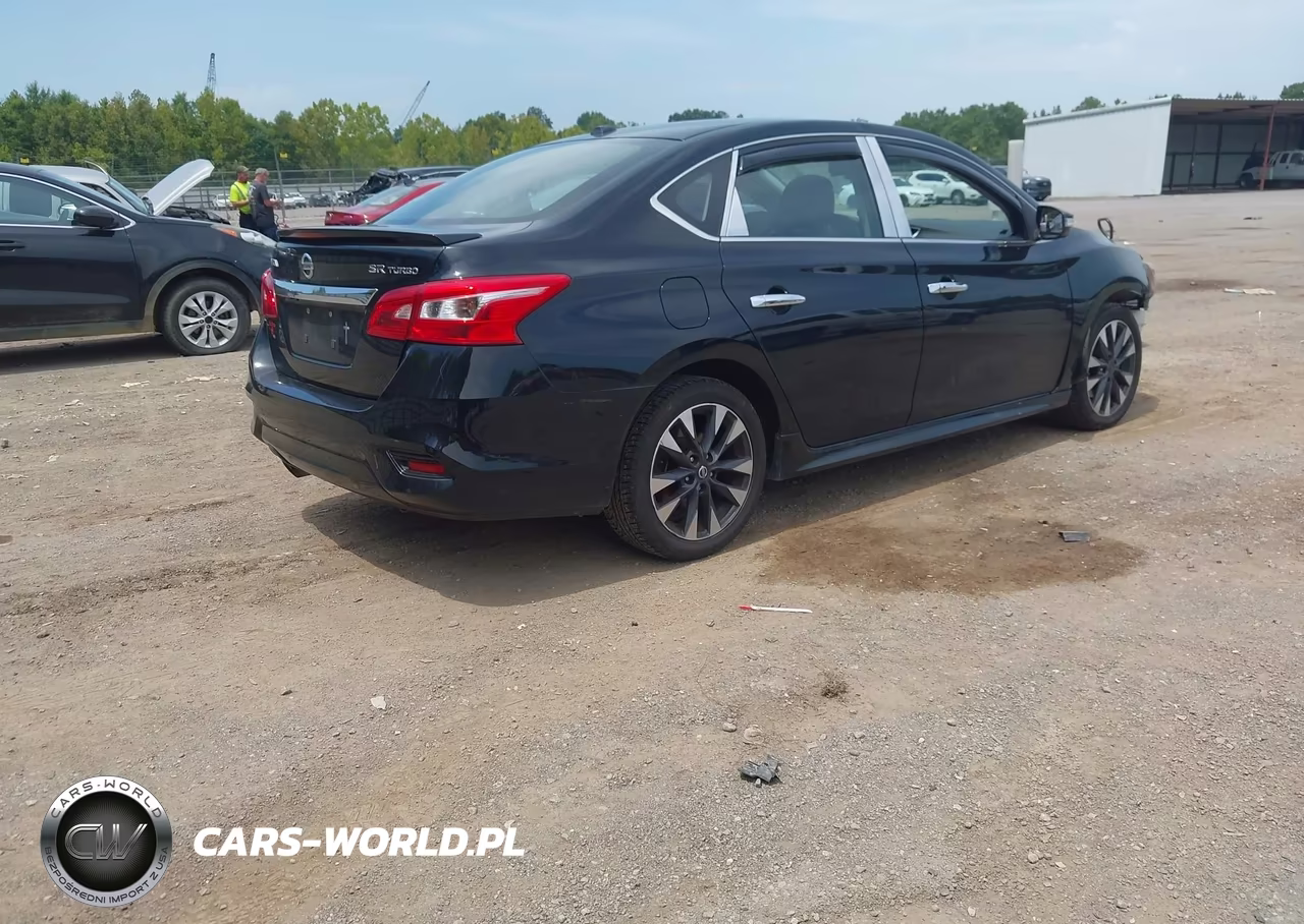 2017 Nissan Sentra Sr Turbo VIN:3N1CB7AP7HY246964 - 4