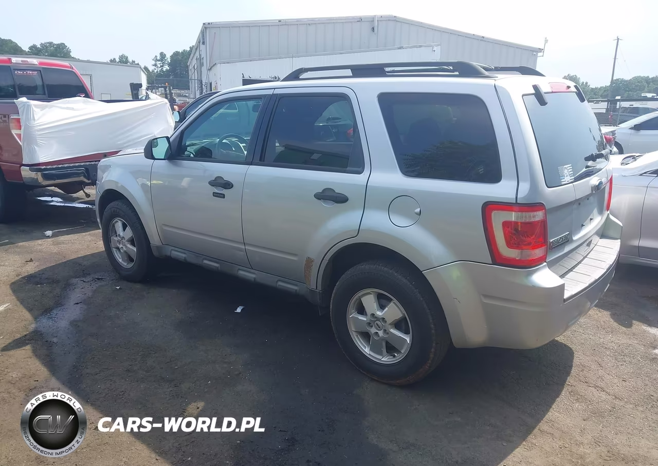 2011 Ford Escape Xlt VIN:1FMCU0D77BKC48774 - 3