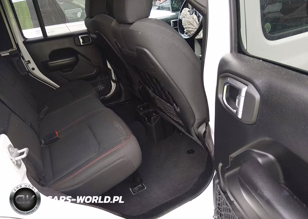 2021 Jeep Wrangler Unlimited Rubicon 4X4 VIN:1C4HJXFN5MW608403 - 8