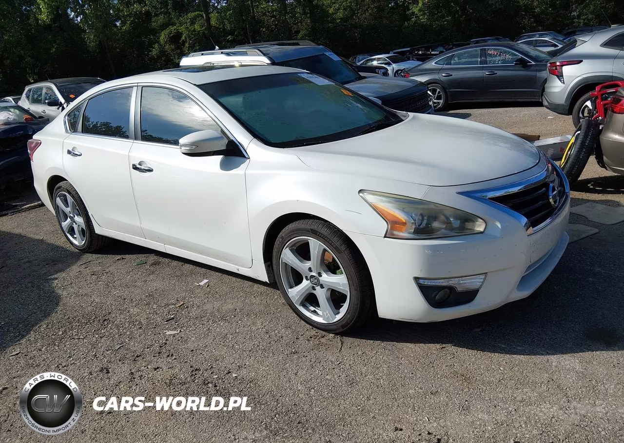 2013 Nissan Altima 3.5 Sv