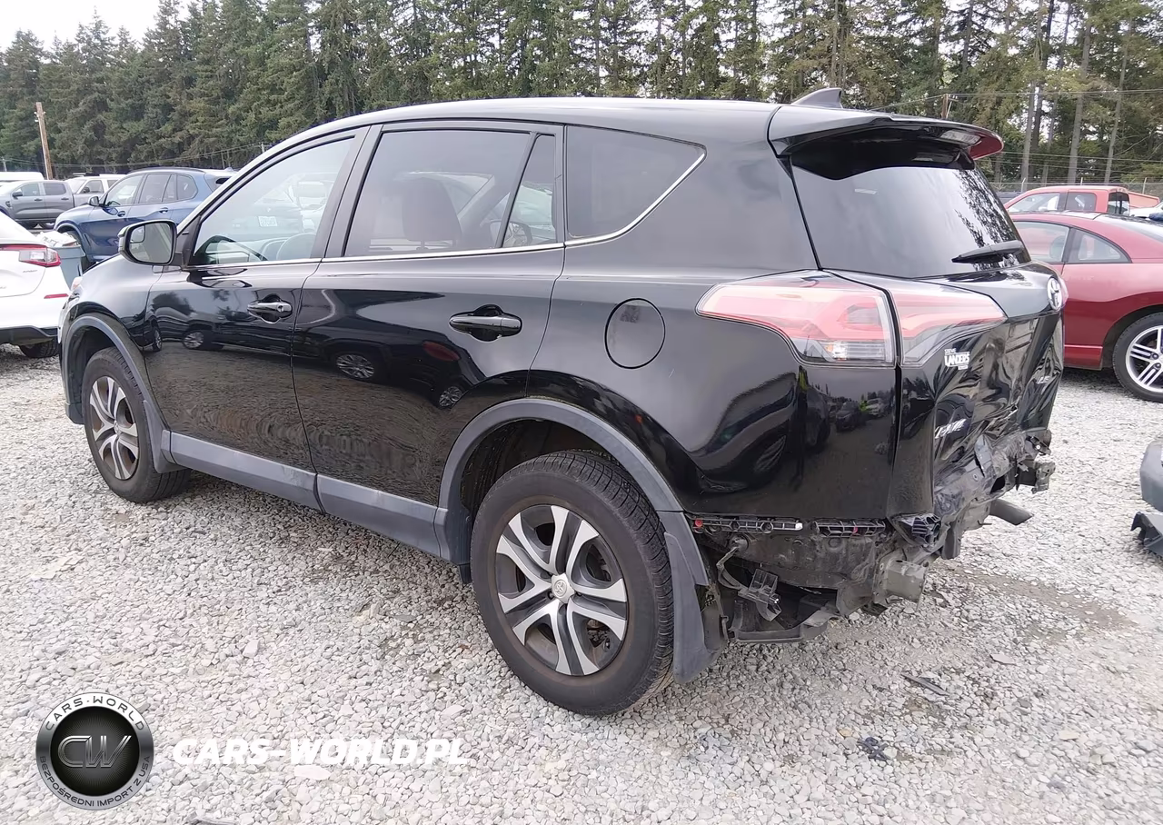 2018 Toyota Rav4 Le VIN:2T3ZFREV2JW480909 - 3