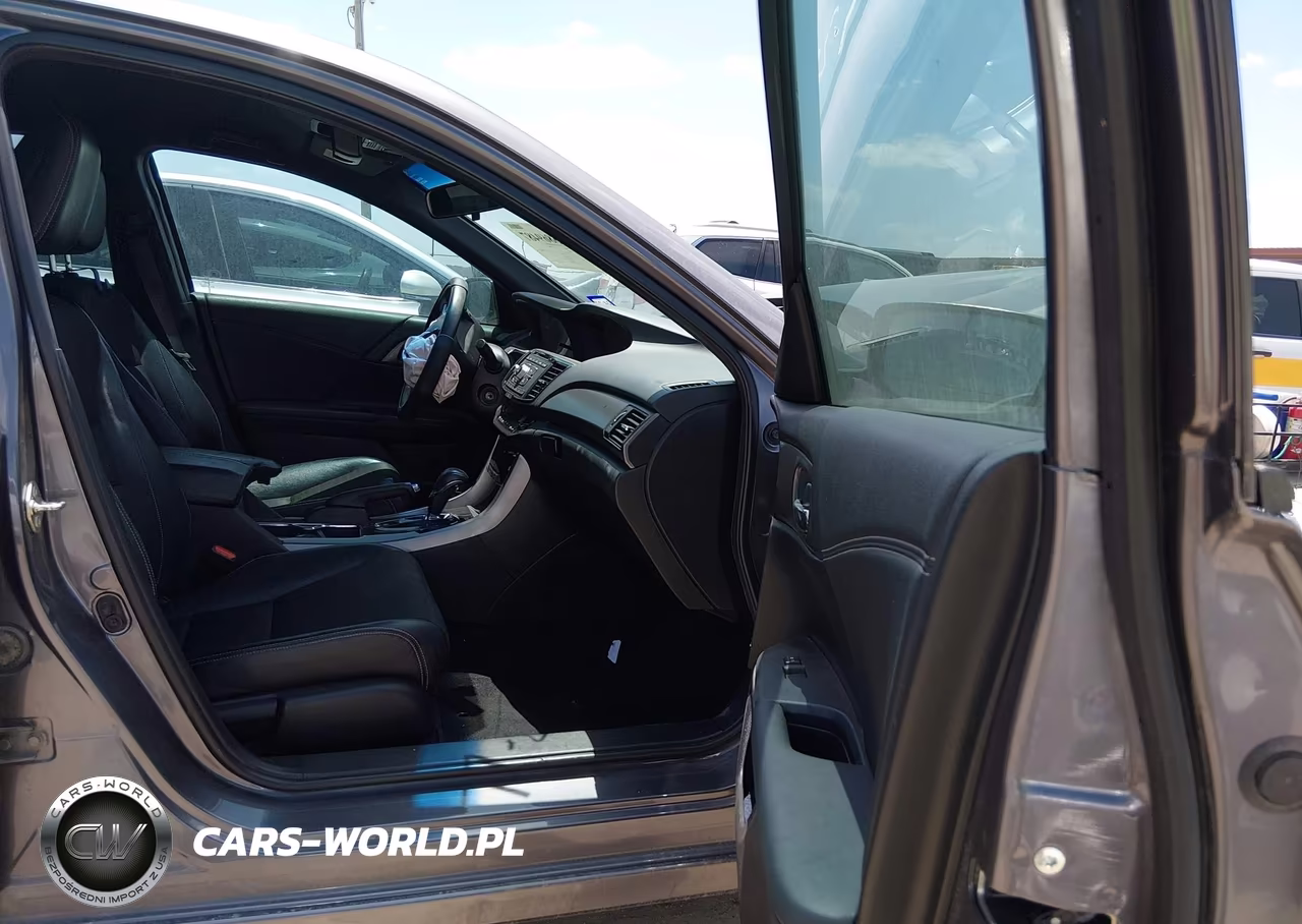 2017 Honda Accord Sport VIN:1HGCR2F58HA053604 - 5