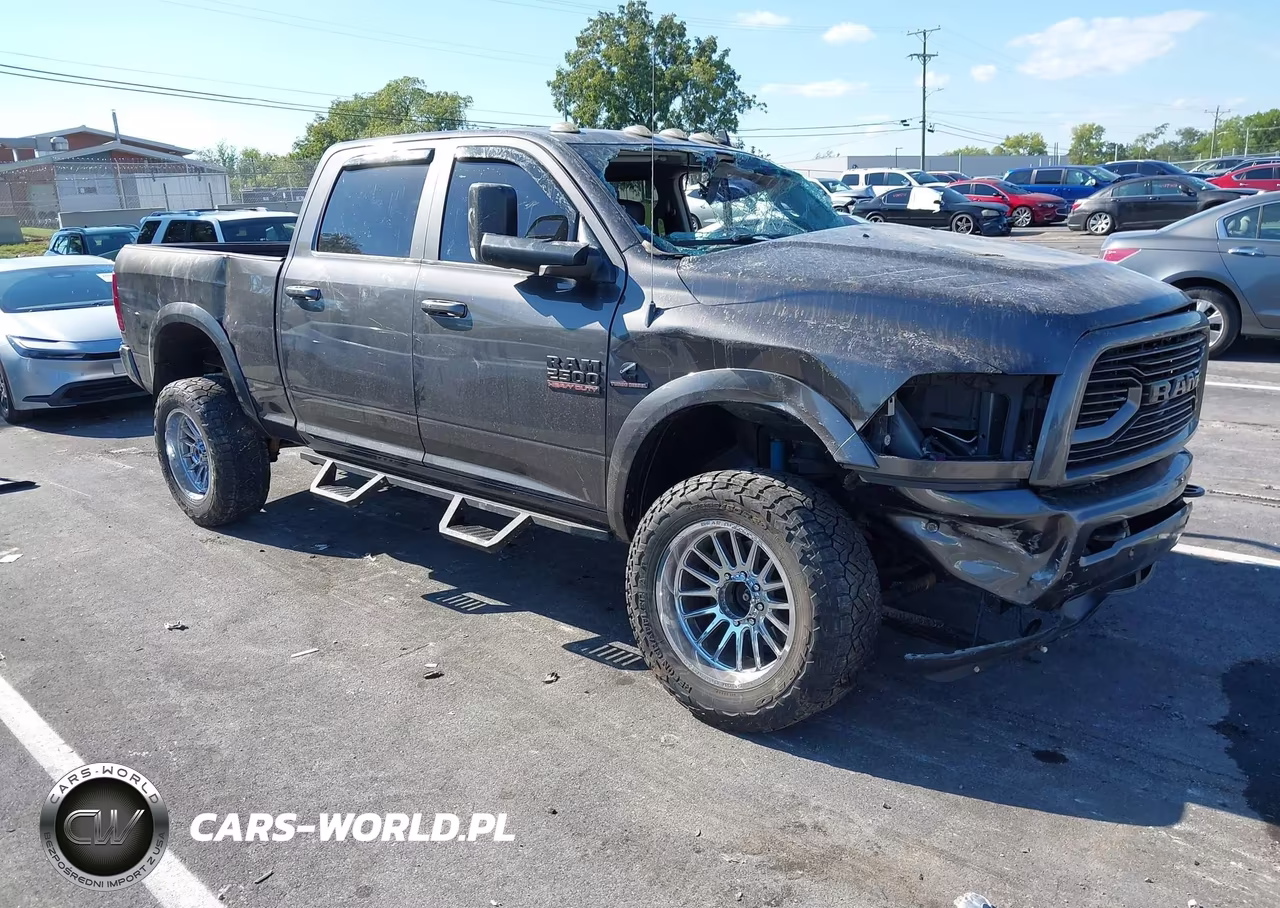 2018 Ram 2500 Laramie 4X4 6'4 Box VIN:3C6UR5FL8JG427159 - 1