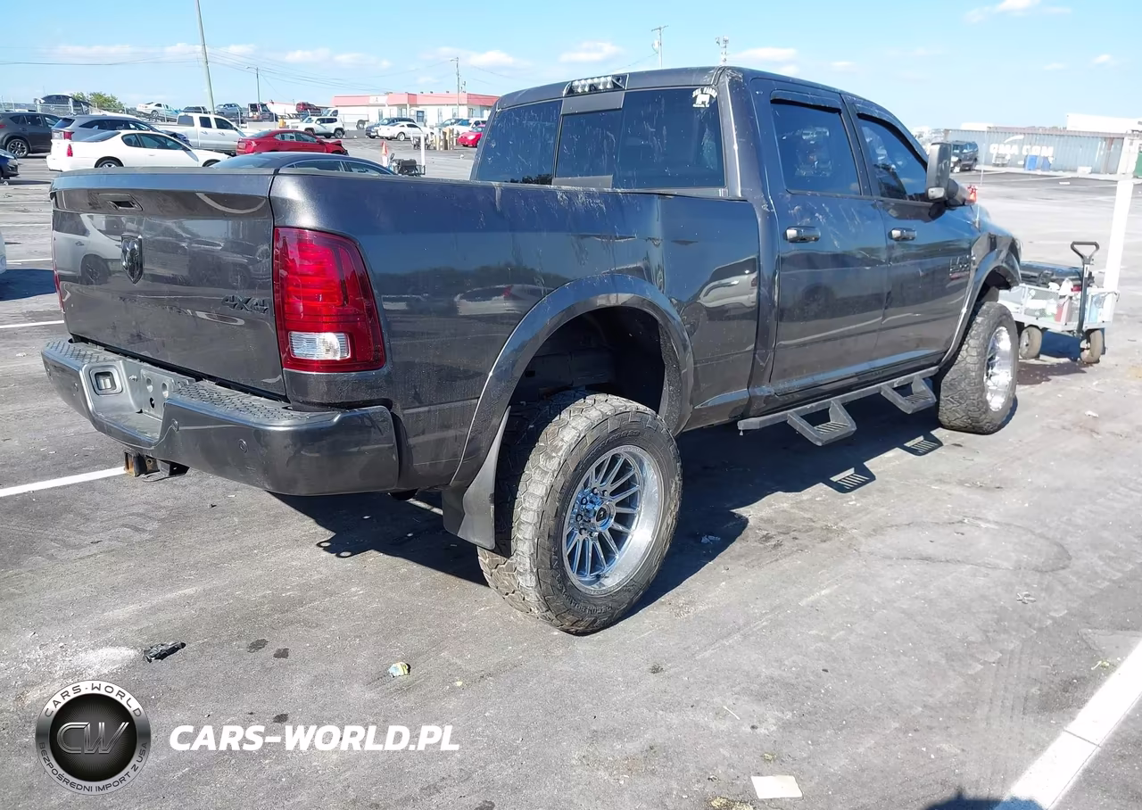 2018 Ram 2500 Laramie 4X4 6'4 Box VIN:3C6UR5FL8JG427159 - 4