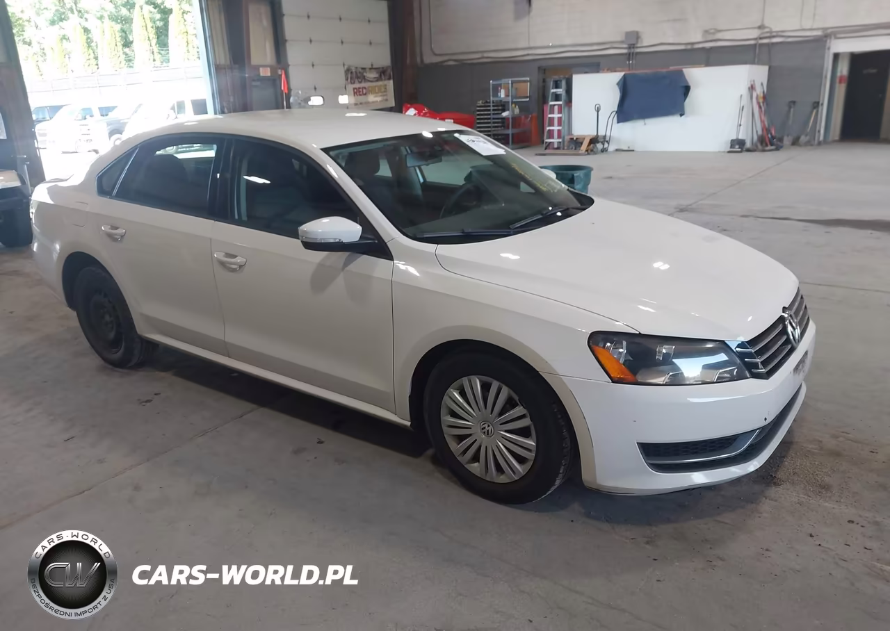 2015 Volkswagen Passat 1.8T S VIN:1VWAT7A36FC038883 - 1