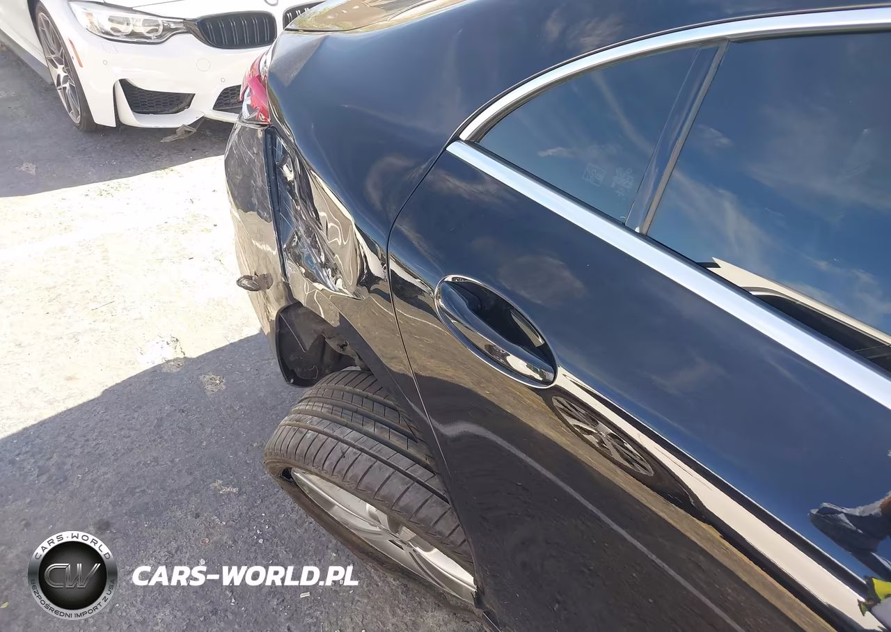2020 Mercedes-Benz Cla 250 VIN:WDD5J4GBXLN061886 - 18