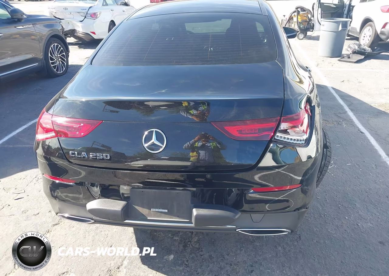 2020 Mercedes-Benz Cla 250 VIN:WDD5J4GBXLN061886 - 19