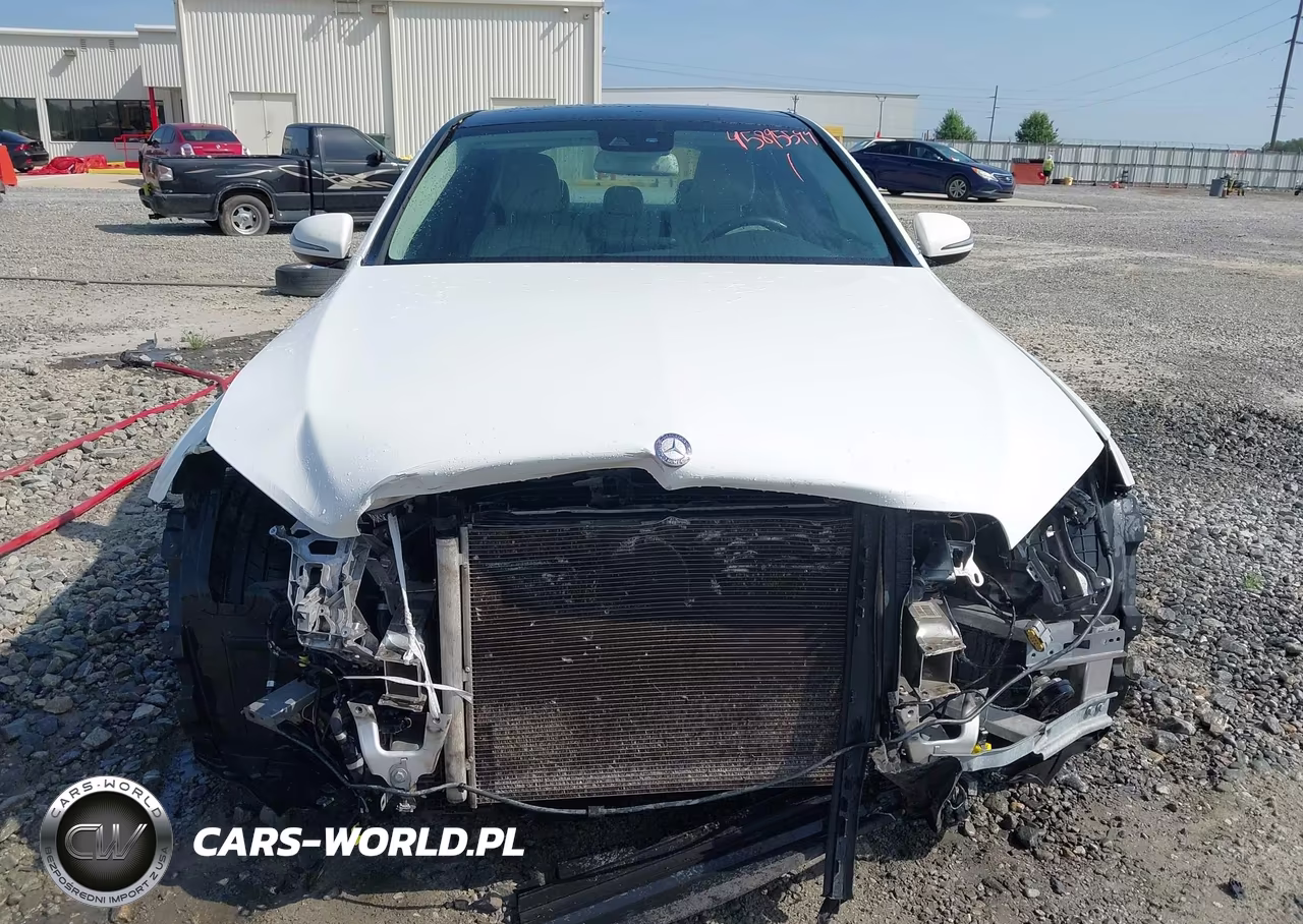 2016 Mercedes-Benz C 300 4Matic VIN:55SWF4KBXGU125774 - 12