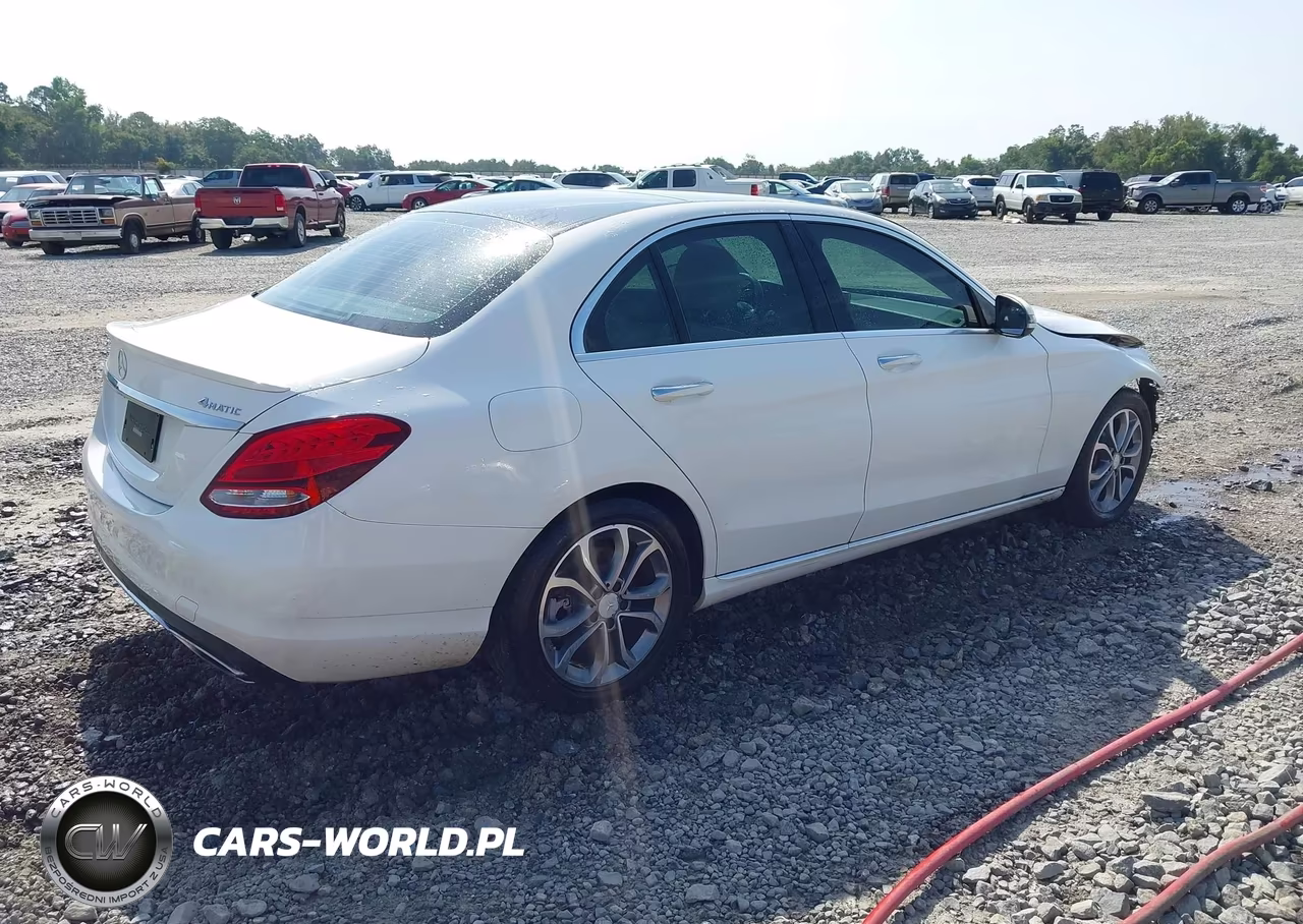 2016 Mercedes-Benz C 300 4Matic VIN:55SWF4KBXGU125774 - 4