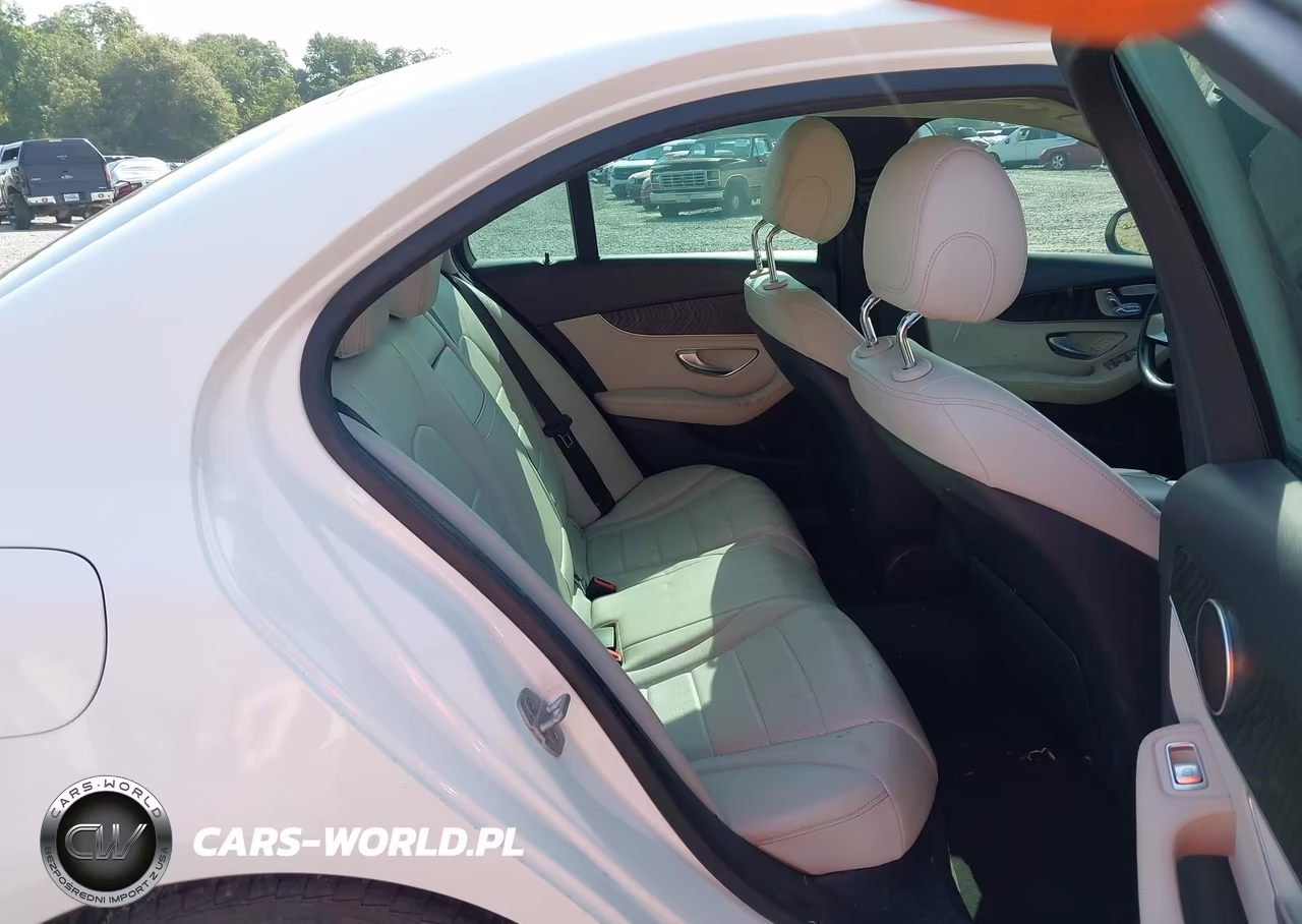 2016 Mercedes-Benz C 300 4Matic VIN:55SWF4KBXGU125774 - 8