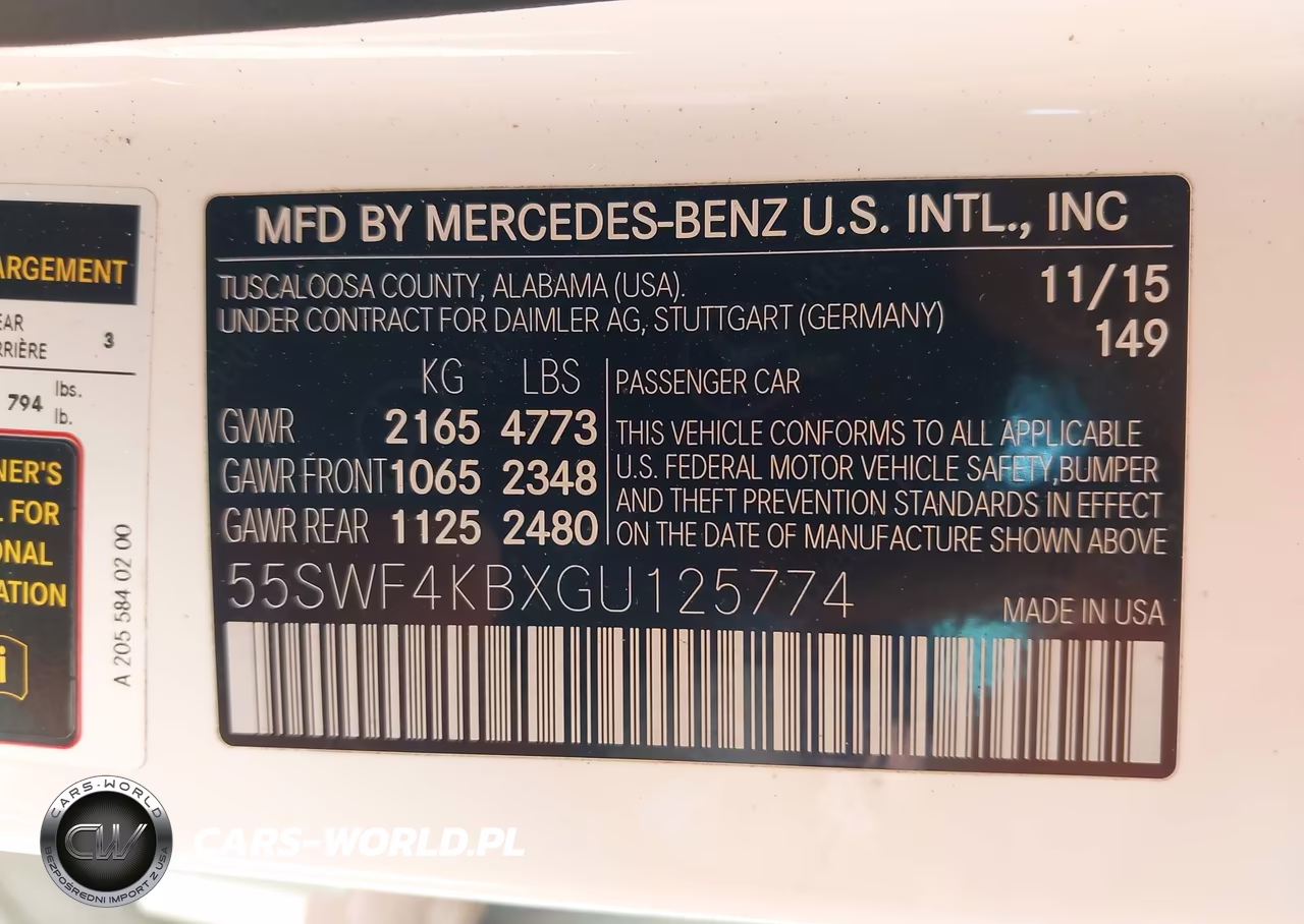 2016 Mercedes-Benz C 300 4Matic VIN:55SWF4KBXGU125774 - 9