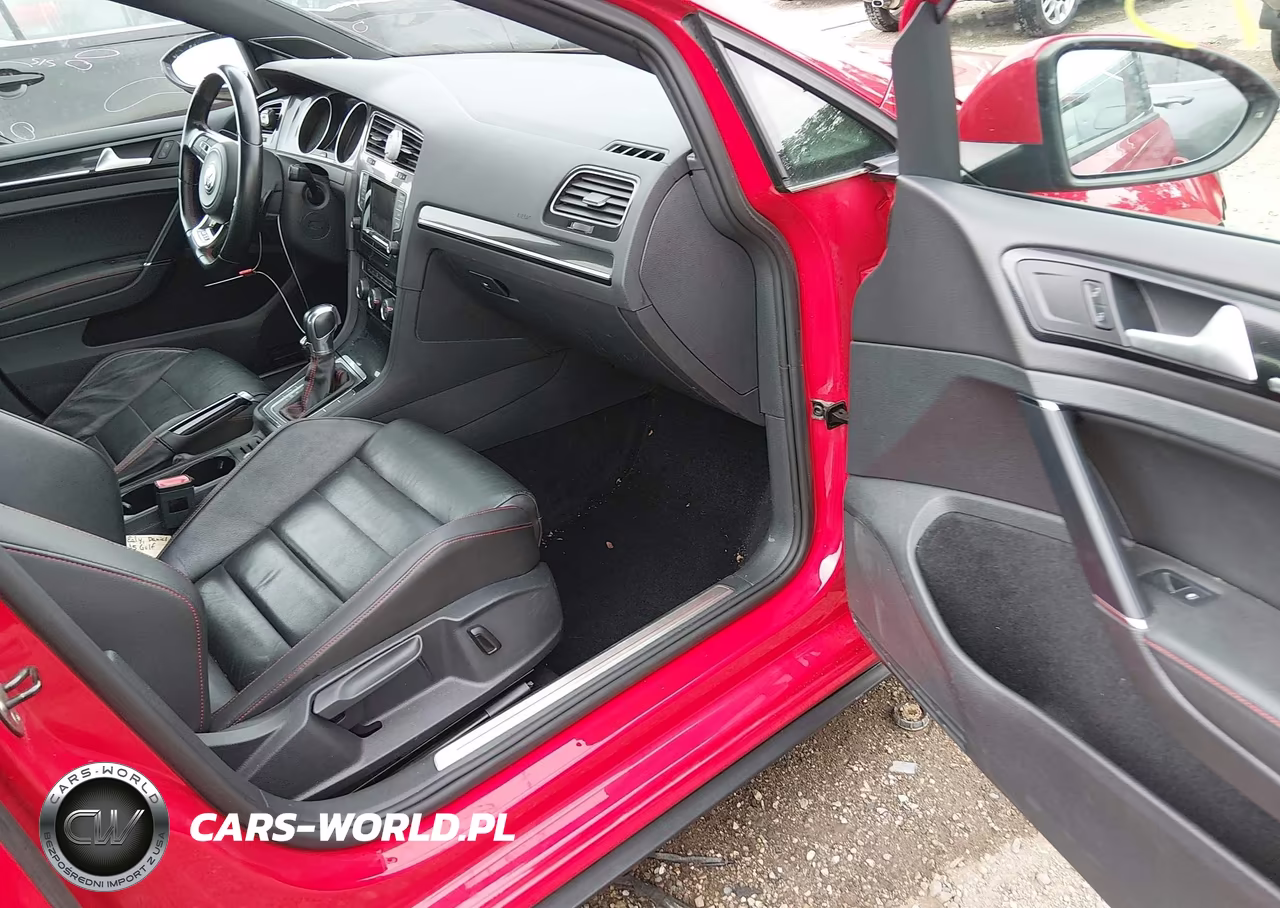 2015 Volkswagen Golf Gti 2.0T Se 4-Door VIN:3VW4T7AU1FM016519 - 5